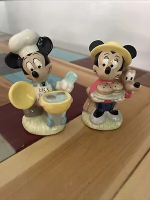 2 Pc Disney Ceramic 4  Salt Pepper Shakers Cookout Mickey Minnie Mouse Pluto (d) • $16.99