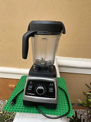 Vitamix Professional 750 Series Blender Shown • $255