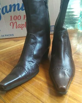  Vera Gomma  Womens Boots Size 38  Made IN ITALY  Vintage  • $42