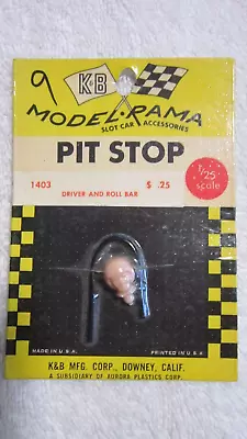 K&b Pit Stop Driver Figure And Roll Bar #1403 • $15