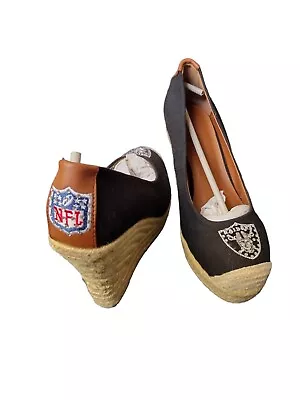 Oakland Raiders The Groupie Sandal Canvas Crystal Wedge NFL Womens 9 Rare Shoes • $66.30