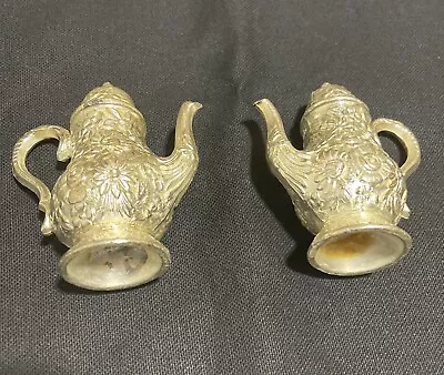 2 Vintage W.B. Mfg Co. Silver Plated Repousse Teapot Salt & Pepper Shakers • $16