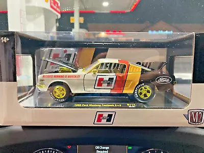 M2 Machines 1:24 Scale Hurst 1966 Ford Mustang Fastback 2+2 Chase-vhtf • $65