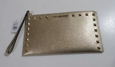 Michael Kors Womens Saffiano Leather Sandrine Stud Large Zip Clutch • $59.99