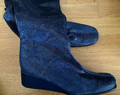 Gorgeous Jaime Mascaro Dark Blue Sparkly Boots Size 7.5eu 41 • £14.99