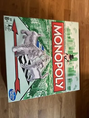 Monopoly Board Game Classic 2013 Version Hasbro • £3.20