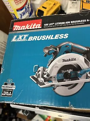 Makita XSH03Z 18V LXT Lithium-Ion Brushless Cordless Circular Saw (Tool Only) • $165