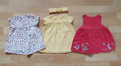 Baby Girls Dresses Age 0-3 Months • £2.50