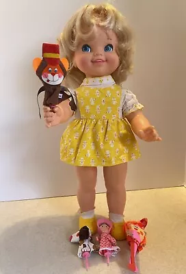 1972 Vintage 17  PEACHY And Her PUPPETS Doll W/ 4 Puppets MUTE Mattel • $60