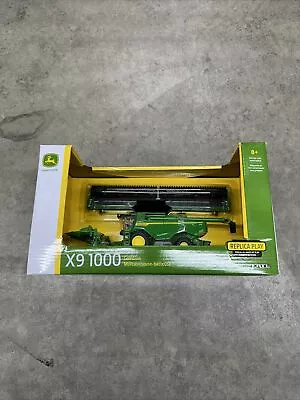 $29.99 • Buy 1/64 John Deere ERTL X9 1000 Combine With Cornhead And Draper Replica Play NEW