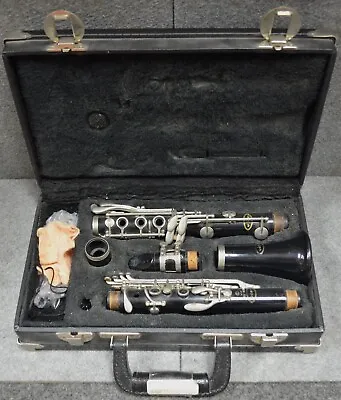 Preowned Leblanc Vito 7212 Reso-Tone 3 Clarinet • $79.99