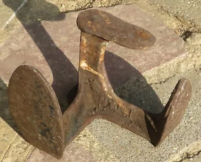 Vintage Rustic Titan Cobblers Anvil Last Shoe Makers Tool (Idea Door Stop) • £12