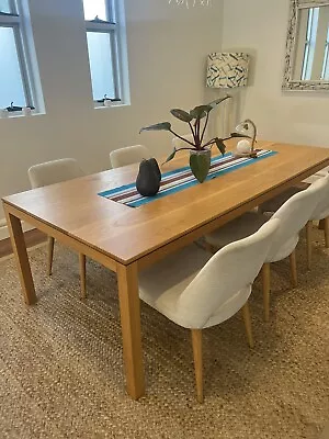 $3650 • Buy Dining Table And Chairs New
