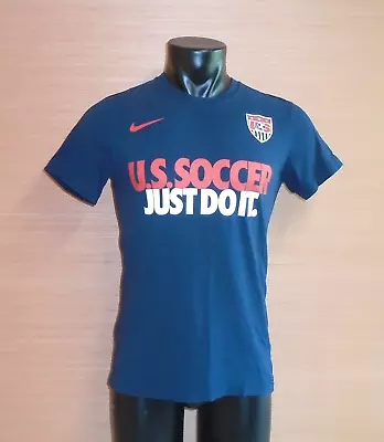 US Soccer Nike Just Do It Slim Fit Blue Short Sleeve Cotton T-Shirt Size Medium • $11.69