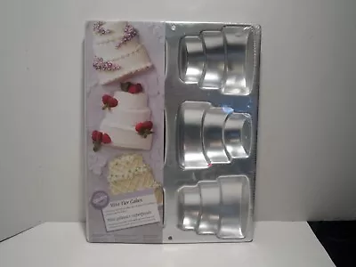  New' Wilton Mini Tier Cakes Baking Pan Anodized Aluminum Pan With 6 Molds • $9.99