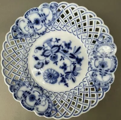 Vintage German Meissen Blue Onion Pattern Gilt Reticulated Plate • $29.99