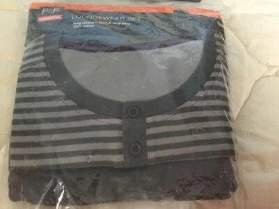 £8 • Buy NEW Tesco Lounge Set Small Long Sleeved, Long Pants Striped Grey/ Charcoal