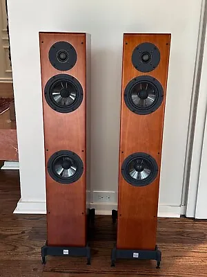 Vienna Acoustics Mozart Grand Speakers (Pair) - Excellent Condition! • $1449