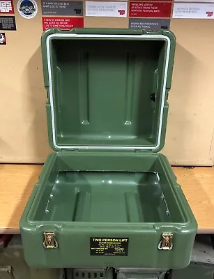 £83.99 • Buy Genuine Us Army Pelican Hardigg Case Green Waterproof W/ Handles Ex Cond !!!! 