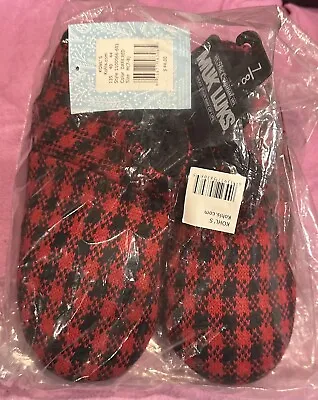 Muk Luks Slippers Women's US Size M 7/8 Red/Black Plaid Fairisle New $44 Retail • $17