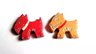 Vintage Realistic Wood Buttons  Wood Scottie Dogs  1  • $6