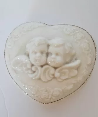 San Francisco Music Box Company White Porcelain Heart Trinket/Music Box • $14