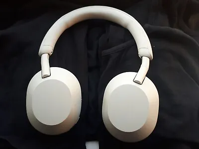 £272 • Buy Sony WH-1000XM5 Noise Cancelling Wireless Ear Headphones MINT - Silver GRADE B 