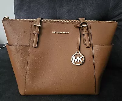 Michael Kors Jet Set Large Crossgrain Leather Top-Zip Tote Bag • $106