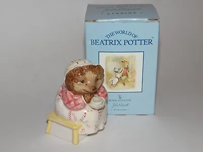 MRS TIGGY-WINKLE TAKES TEA BEATRIX POTTER - Beswick Black Crest BP-10a + Signed • £20