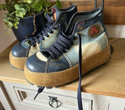 £300 • Buy Vintage The Art Company Shoes Platforms Size 6