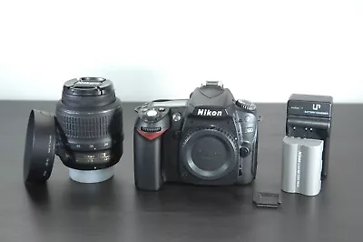 Nikon D90 12.3MP Digital SLR Camera - Kit W/AF-S DX 18-55mm VR Lens (Excellent) • $175