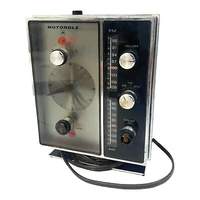 Vintage Motorola Solid State Radio & Alarm Clock - Mid Century • $47.99