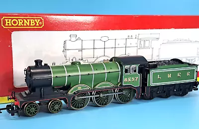 Hornby R 2156A - OO Gauge - LNER 4-6-0 Class B12 Locomotive & Tender '8537' • £54.99