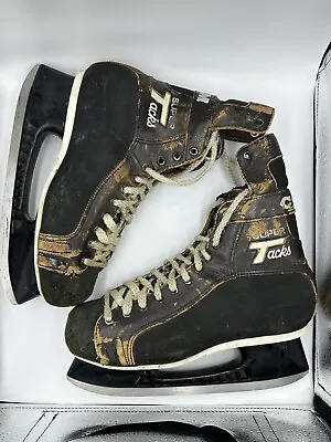 Vintage CCM Super Tacks Ice Hockey Skates Sz 7 • $89.99