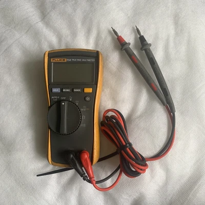 £90 • Buy Fluke 114 Digital Multimeter Tester Used