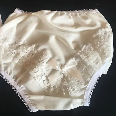 Little Baby Girls Lace & Bow Frilly Knickers/pants For Christening/wedding/party • £5.89