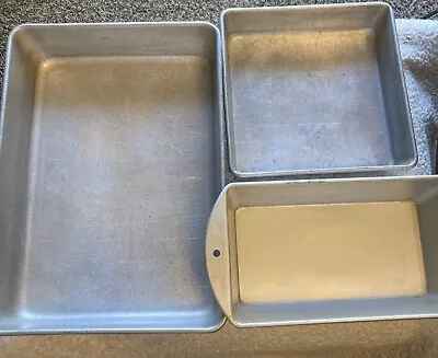 Mirro Vintage Baking Pans Set Of 3- Loaf 8x8x2 12-3/4x9-1/2x 2-5/8” GUC • $25