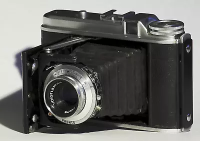 Voigtländer Perkeo I 120 Mm Camera W/ Leather Case - MINT! • $229