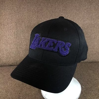 Los Angeles Lakers Mitchell & Ness NBA Team Snapback Hat - Purple • £9.99