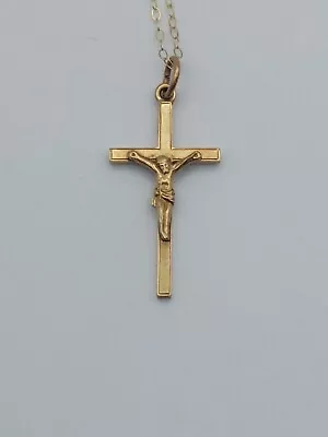 9ct Yellow Gold Cross Pendant & Fine Link Chain. 1.9 Grams • £39.99