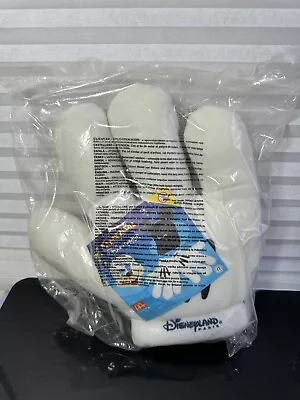 McDonald's Happy Meal Disneyland Paris 1998 Mickey Mouse Glove Hand New Sealed • $15.99