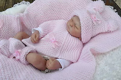   BABY  / Reborn GIRL KNITTING PATTERN Poncho Hat Booties Blanket   16/26  In   • £2.25