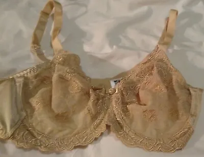 Wacoal Style # 85720 Renaissance Rose Sheer Embroidered UW Sz 34C Beige Bra • $19.95