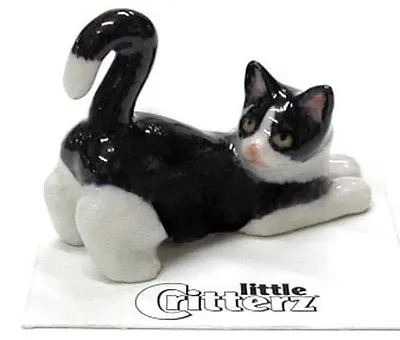 ➸ LITTLE CRITTERZ Cat Miniature Figurine Black And White Cat Kitten Chessie  • $13.01