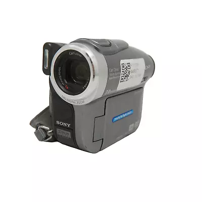 Sony Handycam DCR-DVD403 Mini DVD Camcorder Nightshot Wide LCD • $29.99