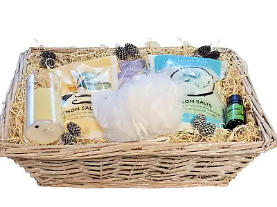 Christmas Pamper Hamper 3 X Epsom Salts Tea Tree Oil LED Candle & Bath Scrunchie • £19.99