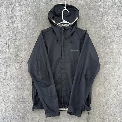 Patagonia Jacket Mens M Black Rain Coat Full Zip Hooded Logo Torrentshell H2NO • $69.95