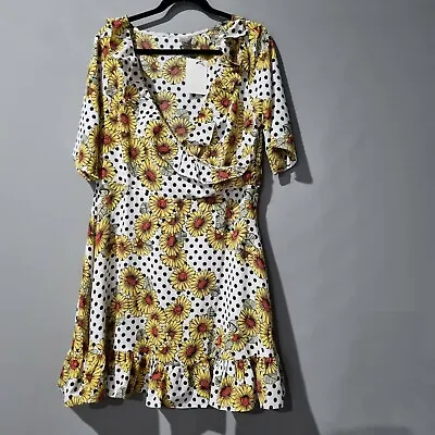 $39.99 • Buy Asos Plus Size 18 Sunflower Floral Print Short Sleeve Fit N Flare Dress Pockets
