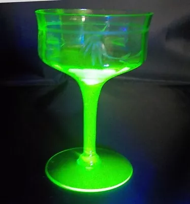 Vintage Green Depression Glass Uranium Stemware Etched Pattern Champagne Wine • $10