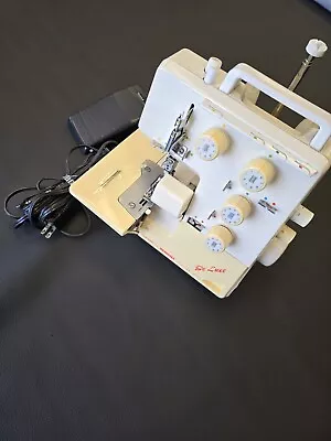 Bernette For Bernina Funlock 007D DeLuxe Serger Sewing Machine  W/Pedal  • $69.75